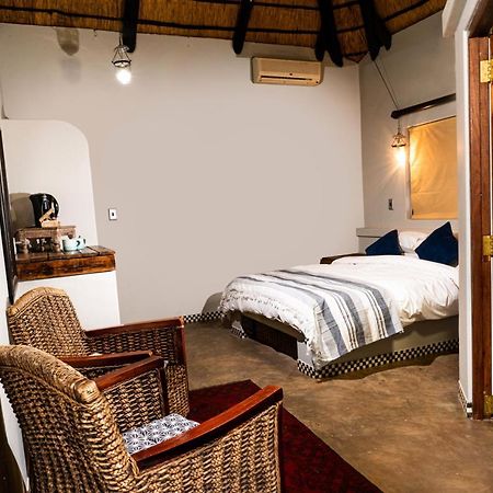 Uris Safari Lodge Tsumeb Exterior foto